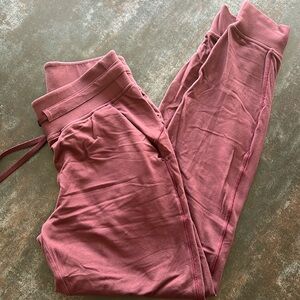 Lululemon joggers Size 4